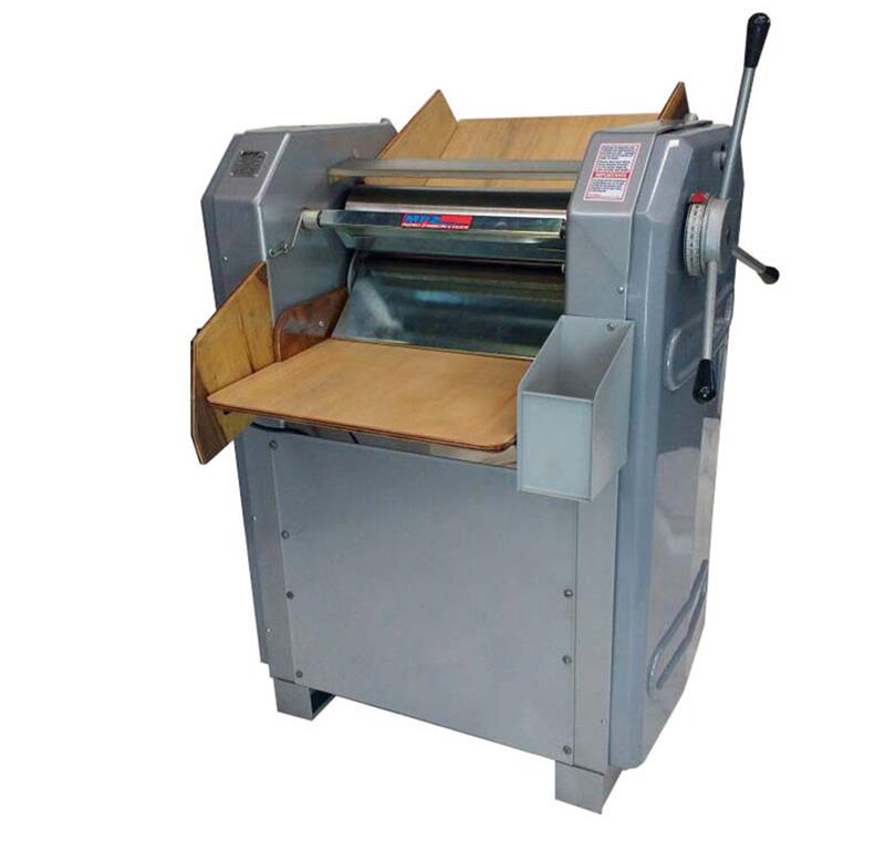 Sobadora Mpz Panadera De Pie 140 X 600 Trifasica 3 Hp